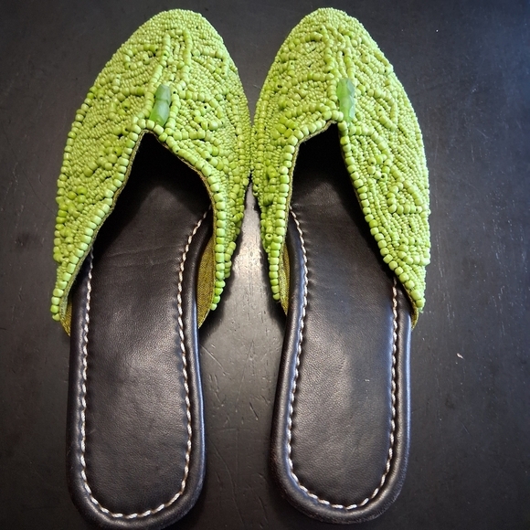 EUC Beaded Flats In Lime Green   Size 39 (8) - Picture 2 of 9